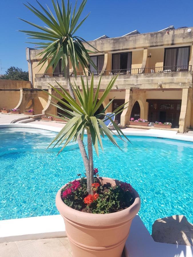 Cornucopia Hotel 4*